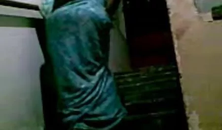 الشباب جمع لقطات سكس من افلام مصرية سارة 2
