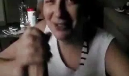 في حديقة المدينة يجب عليك تحميل مقاطع سكس عرب الاتصال مؤخرتي!