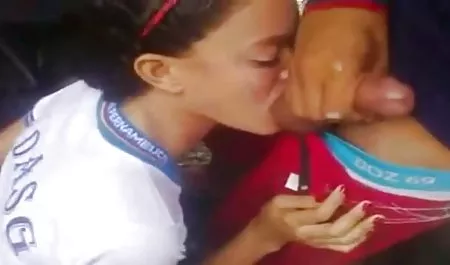 العمل ميجا-أخبار وتتميز بالقرب من مقاطع فيديو سكس مترجم عربي الشرج