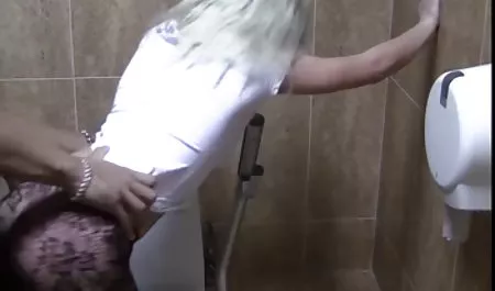 فتاة مقاطع عربيه ساخنه جميلة و soubret