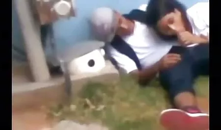 بايسه احلى مقطع سكس عربي في الحمام