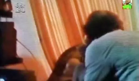 1 مقاطع سكس ممثلين عرب 4 في المرآب