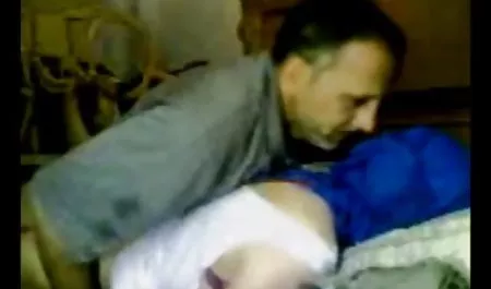 تعلم مقاطع عربيه ساخنه الأم