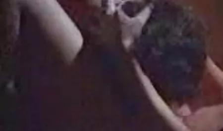منزل تنزيل مقاطع سكس عربي على الماء مع عصا سحرية