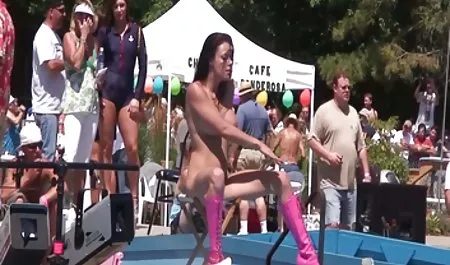في الحب مع اثنين من الناس مقطع سيكس عربي